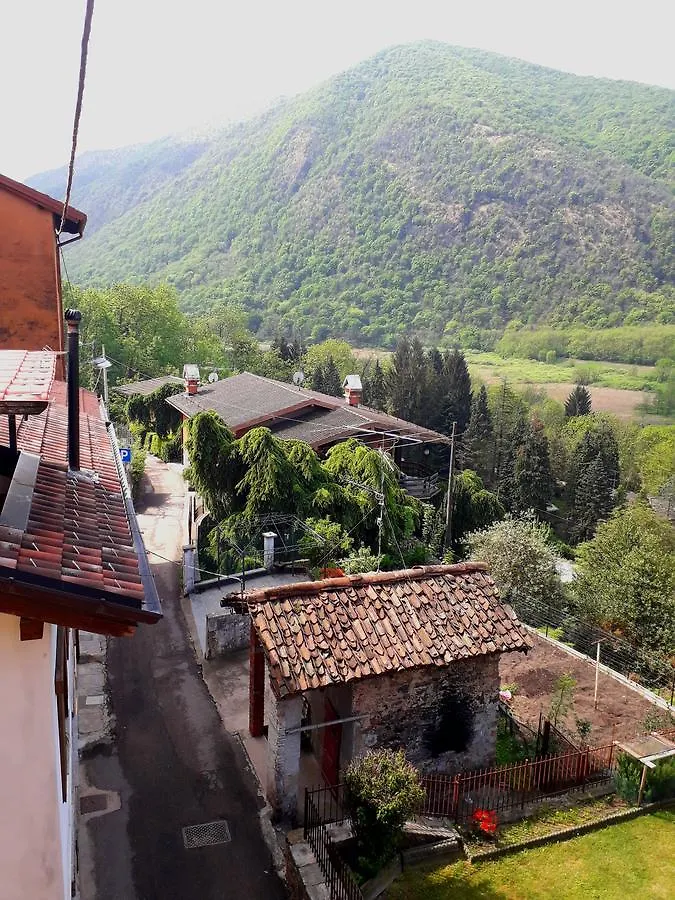Bed and Breakfast Ca'Pelitti à Valganna 0*,  Italie